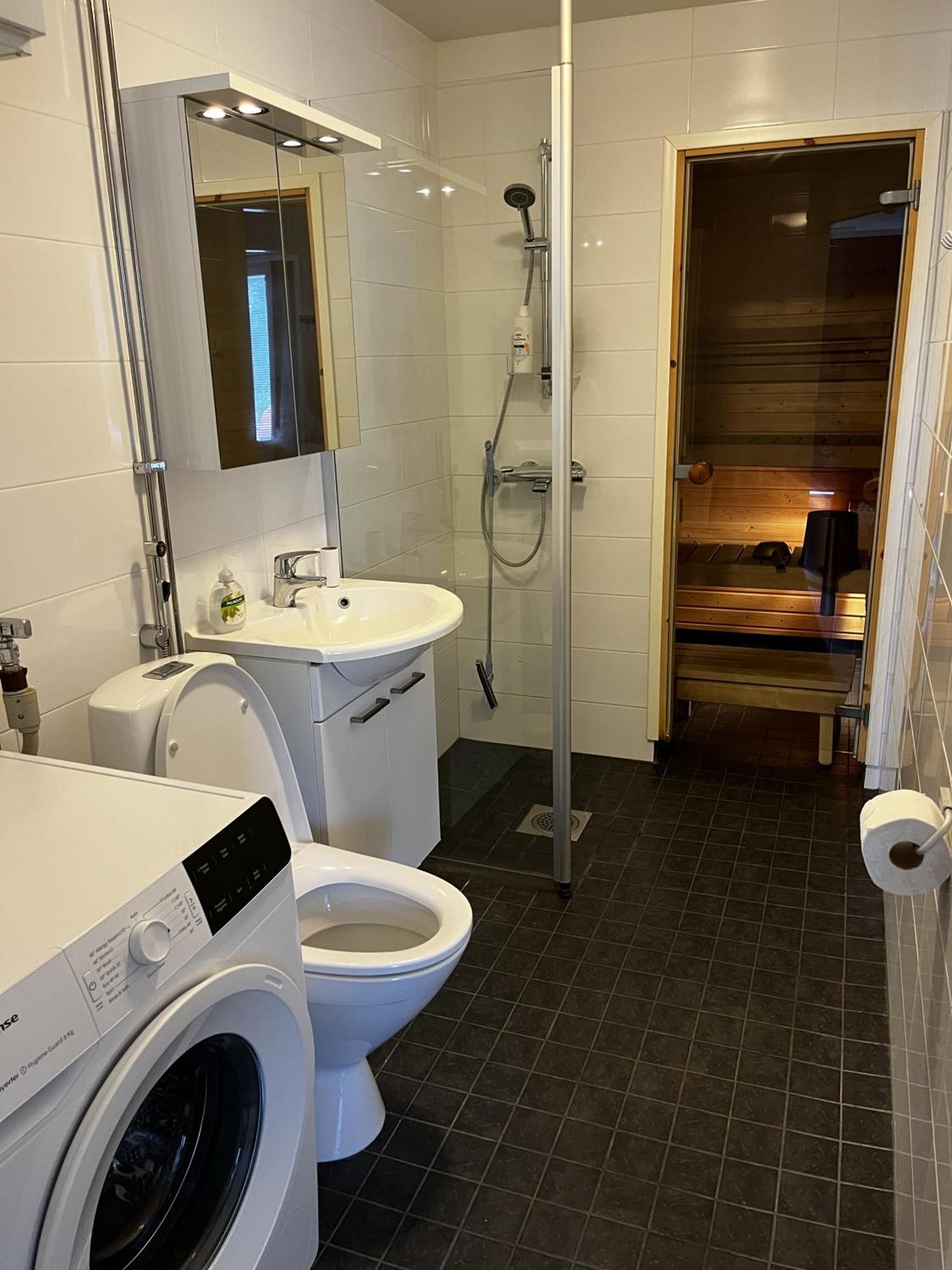 Baestlandia Apartments With Sauna Vaasa Buitenkant foto